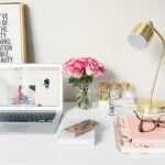 Photo The Human Touch: Personalizing Your Brand for Greater Impact